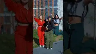 танец по очереди под трек Poli Пушка гонка