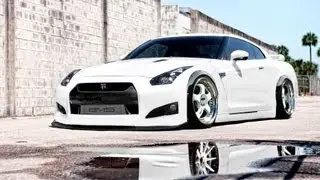 Nissan GT-R Virtual Tuning Speed Art