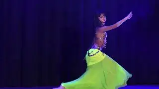 GERALDINE BENITEZ EN RA'ASNI PARTY