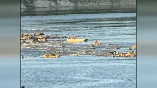 Louisville firefighters rescue 2 juveniles after boat gets stuck near Ohio Falls power plant