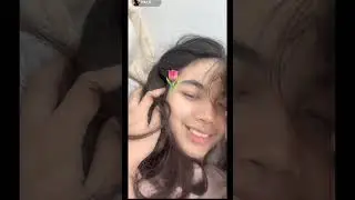 Lesbong indo bermesraan sambil live tiktok 