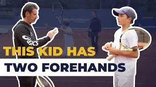 He never hits a backhand! | Teo Davidov