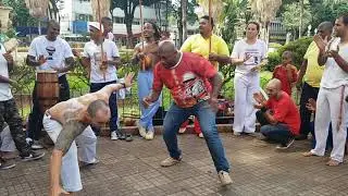 Roda na praça XV do Grupo Cativeiro Capoeira em Ribeirão Preto 2019