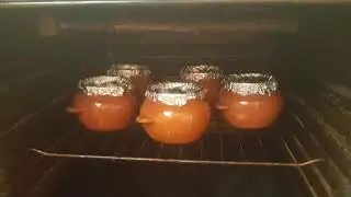 Мясо с картошкой в горшочках