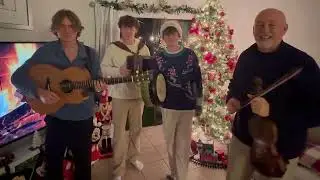 Santa never brings me a Banjo