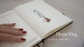 Home Vlog 11 | Sewing a bunny out of a sweater, making granola, bullet journal