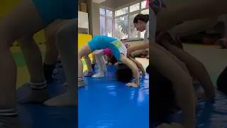Cimnastik Dersinde Köprü Altı Geçişi😂🤸🏻‍♀️💫 #cimnastik #cimnastikokulu #gym