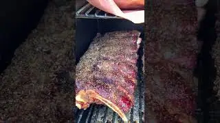 Smoking Long Bone Short Ribs #iamchefalvarez #trending #youtubeshorts #cooking #fire