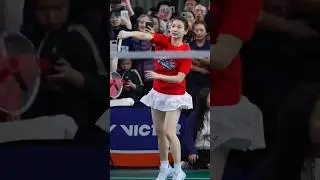 Huang Ya Qiong The Lightning Hand Woman 
