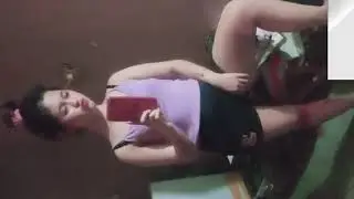 Cewek putih mulus pamer body