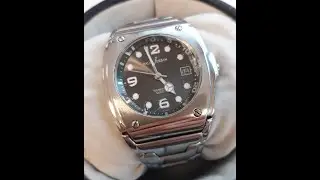 Repair a watch yourself. Paul Versan watch restoration.
