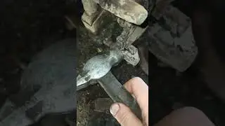 Закисла направляющая суппорта Фольксваген гольф 4, легко победить.