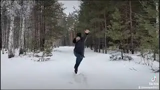 В погоню.