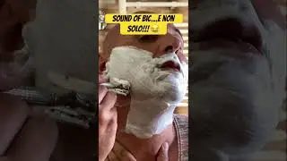 Bic’s sound!! #asmr #barber #perte #asmrvideo #fyp #blade #rasaturatradizionale #barbershop #shaving