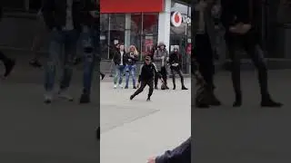 Танцоры на Героев Труда