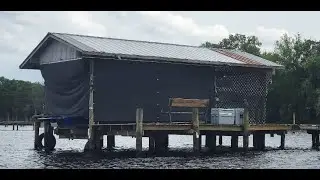 Boat House Screens review