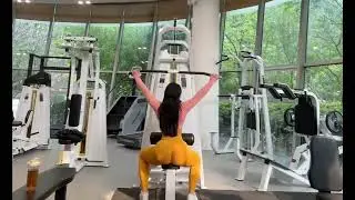 Sexy Ass Gym Girl Workout