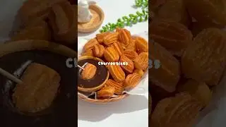 CHURROS BITES WITH CHOCOLATE SAUCE!