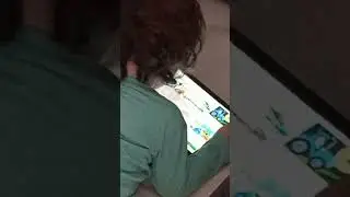 олег смотрит ютуб