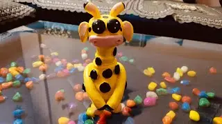 Giraffe with waste LED bulb #dly #waste #LEDBULB #Giraffe #craftlovers #trendingvideo #viralvideo 