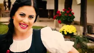 Varga Kinga - Kicsi házikó (Official Music Video)