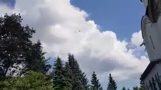 ХОЧЕТСЯ В НЕБО