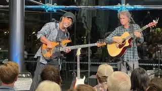 Victor Wooten & Daniel J. Levitin -Yesterday-  23rd August 2024 at Helsinki
