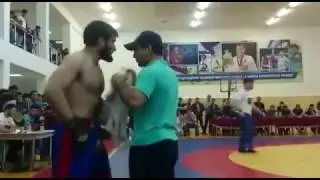 Вырубил соперника с вертухи!