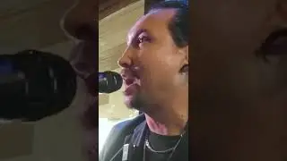 LIVE LOOPING Italian Song #shorts