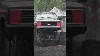 MUD TRUCK FUN