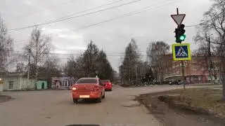 Начало на ул К Маркса. Рынок