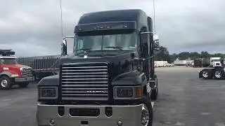 2020 Mack Pinnacle