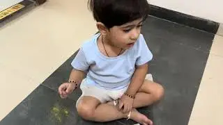 Janhavi making Rangoli on vasubaras #diwali #rangoli 