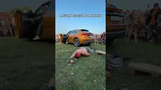 Машина переехала мужика на банном фестивале😱