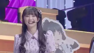 Liella doing the Zenryoku Riot dance move