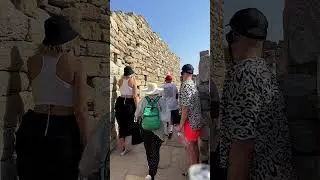 PRIVATE GUIDED TOUR ON DELOS ISLAND, GREECE