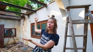 We Have a HOUSE Without a ROOF! 🏚️🤪 | Our FIRST Home Renovation Begins in Argentina!