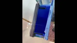 How to install the door?