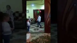 Xachik Sahakyan. tjum em