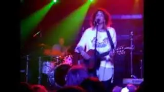 Bebe - Como Los Olivos [En vivo @ El Huevo, Valparaíso]
