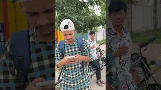 Isliye Phone nahi de raha tha 😂🤣 #short #funny