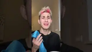 Сумасшедшая фанатка попала в аварию! 😭