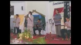 Metafori Akustika KTHO - Srikandi ( show 2004 training )