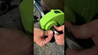 Sidewall Hand Crank Install #bootstrapfarmer #greenhouse