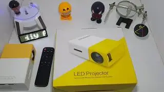 Review LED Projector Mini YG300