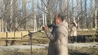 Ай-Кол айылындагы ФАПты куруу аземи.Депутат Камила Талиева,министр Алымкадыр Бейшеналиев катышты...