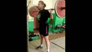 Гиревой спорт. М. Македонских приседания 55кг: 100раз