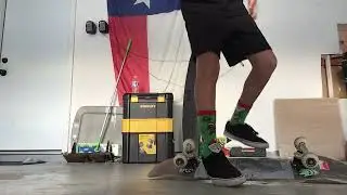 Practicing kickflips (STILL CANT GET THEM)