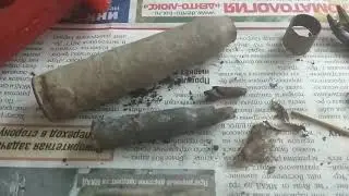 Интересно что внутри. Вскрываю и смотрю