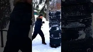 Выбиваю шины из пирамиды. Всем Хейтерам советую попробовать.